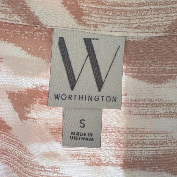 100% Lyocell Tan & White s/s cuffed blouse with collar and hidden button front - Picture 3 of 9